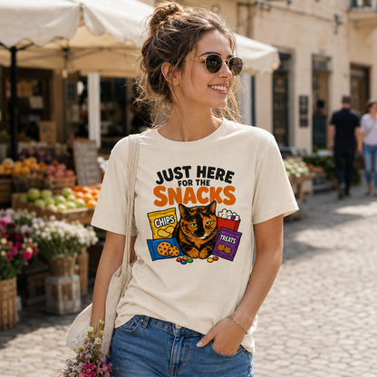 Just Here for the Snacks Funny Cat T-Shirt